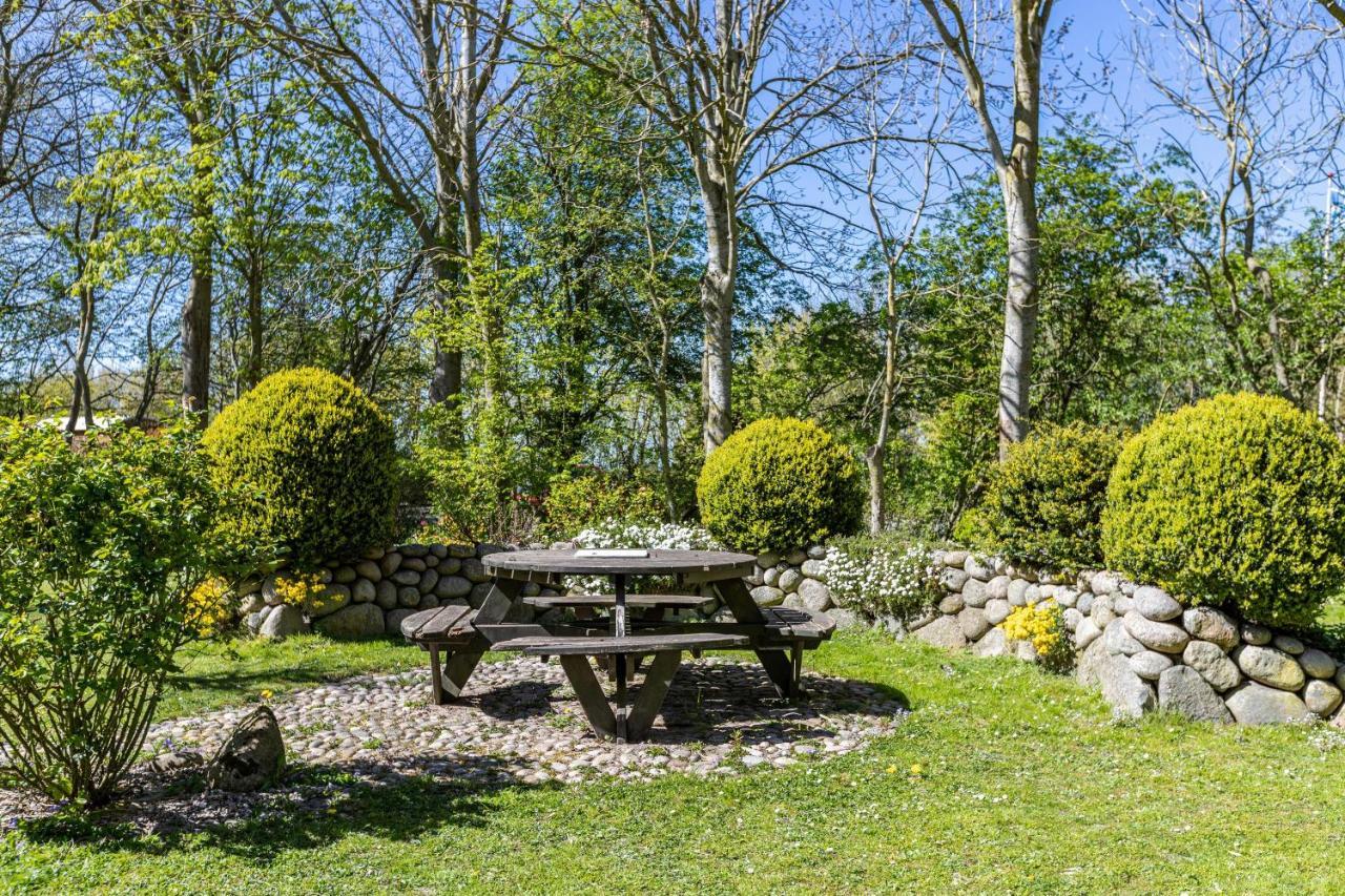 Denkerhof Fewo Blume Des Lebens Reußenköge Buitenkant foto